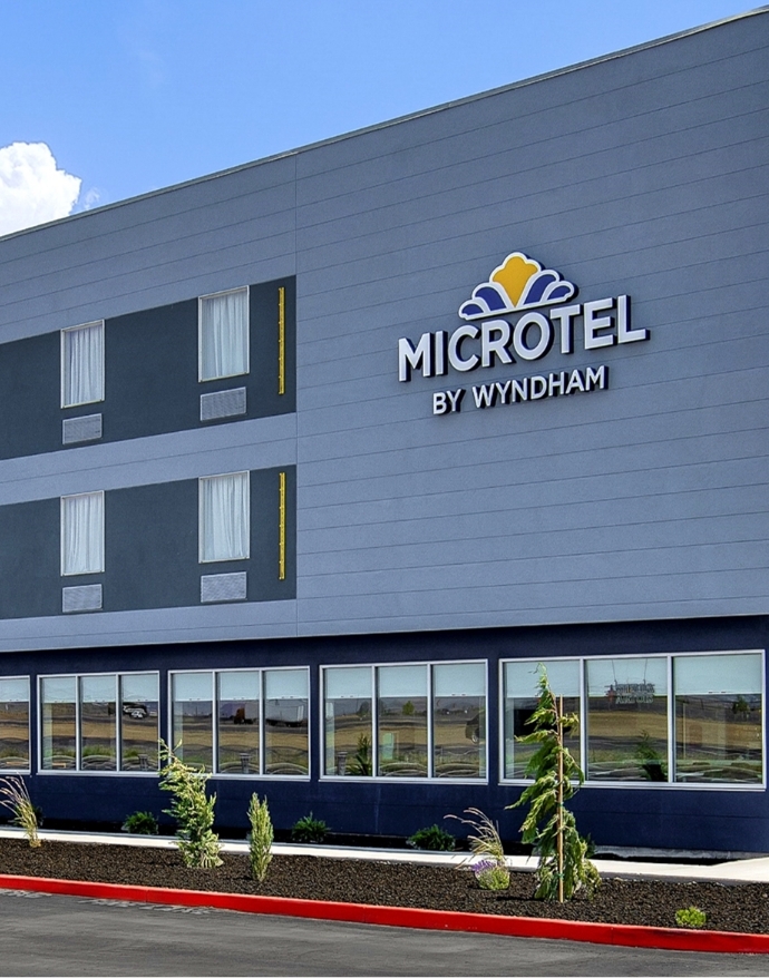54762_exterior_view_2 An outside wall of the Microtel by Windham